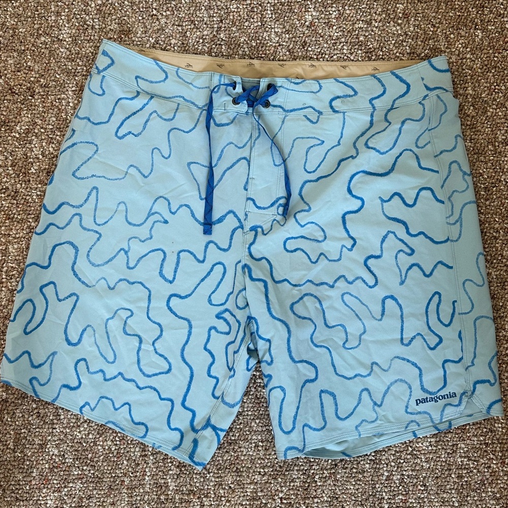 Men’s size 38 Patagonia Boardshorts
